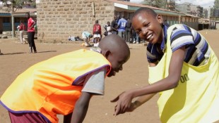 Doreen Omondi: Stärkung durch Fußball